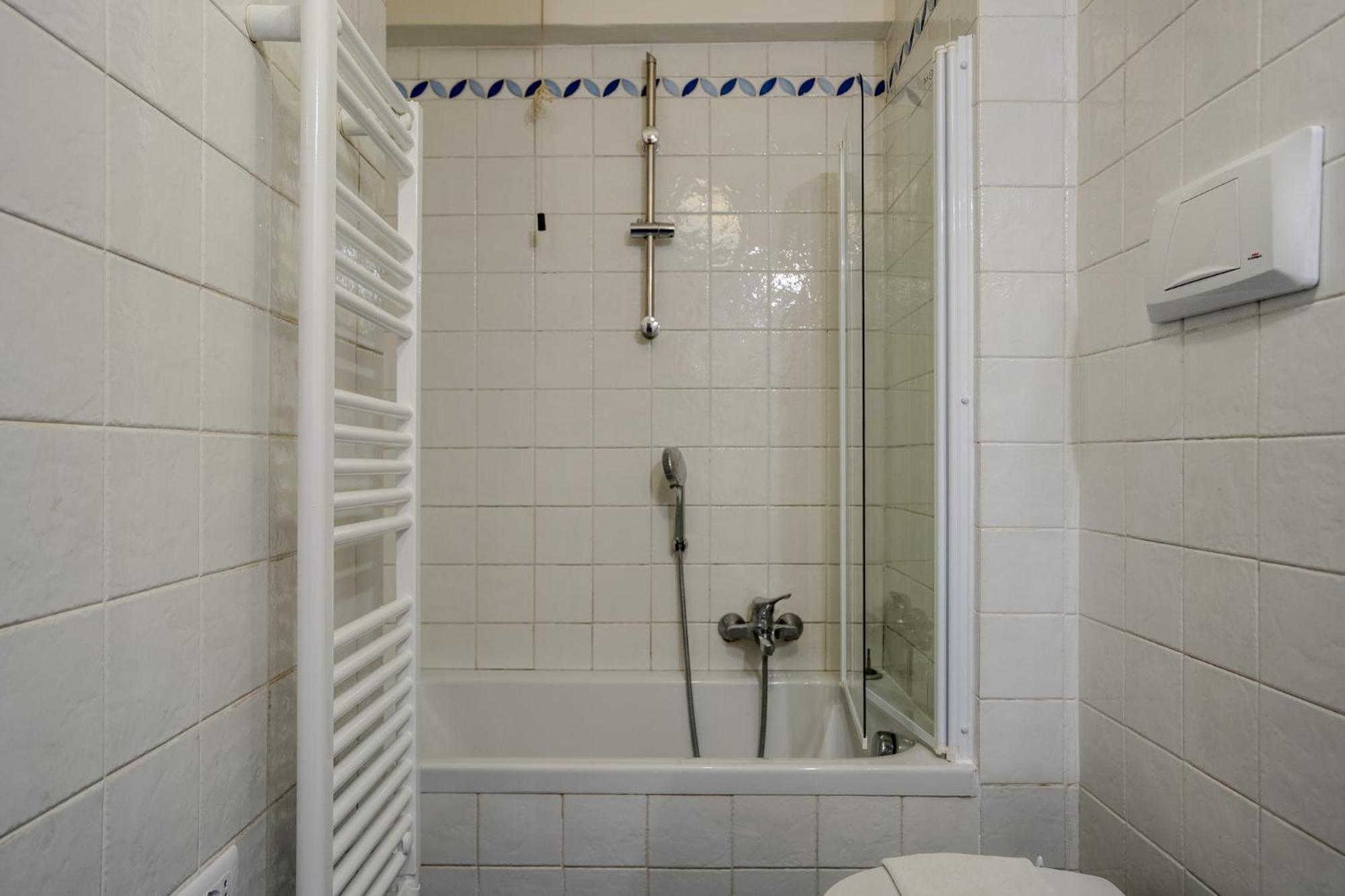 Apartment Caseospitali - Casa Acqua E Cielo, Nido Sul Naviglio Martesana Milan